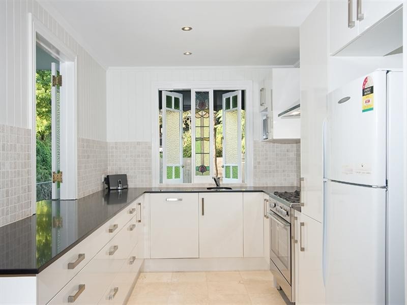 15 Dyne Street, Red Hill QLD 4059