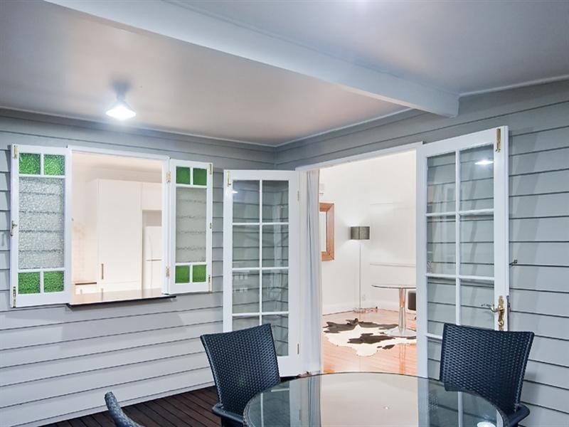 15 Dyne Street, Red Hill QLD 4059