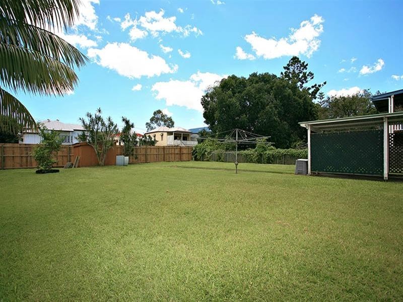 77 Albion Road, Albion QLD 4010
