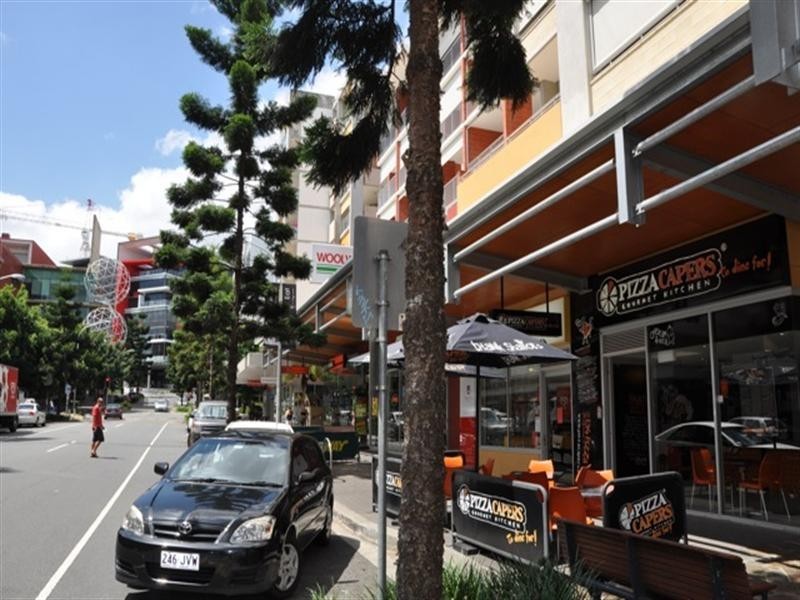 6 Rees Street, Kelvin Grove QLD 4059