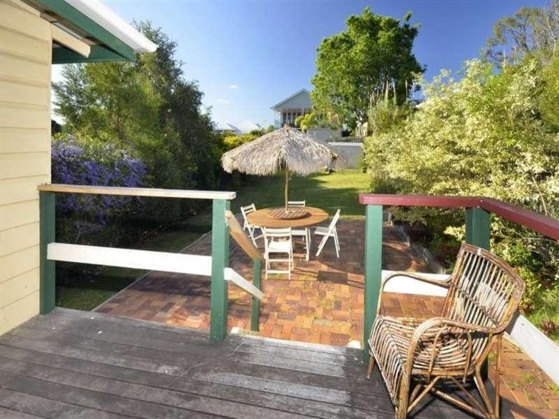 17 Coronation Street, Bardon QLD 4065