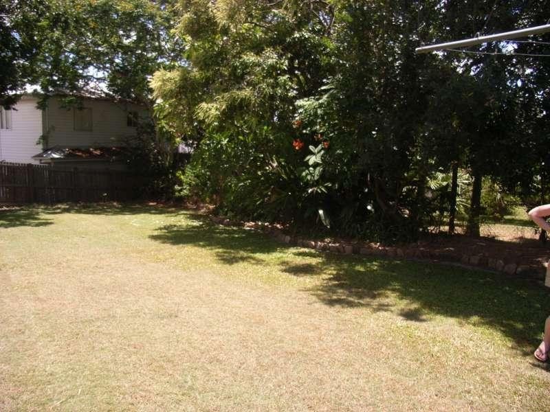 8 McComb, Kelvin Grove QLD 4059