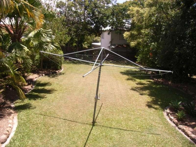 8 McComb, Kelvin Grove QLD 4059