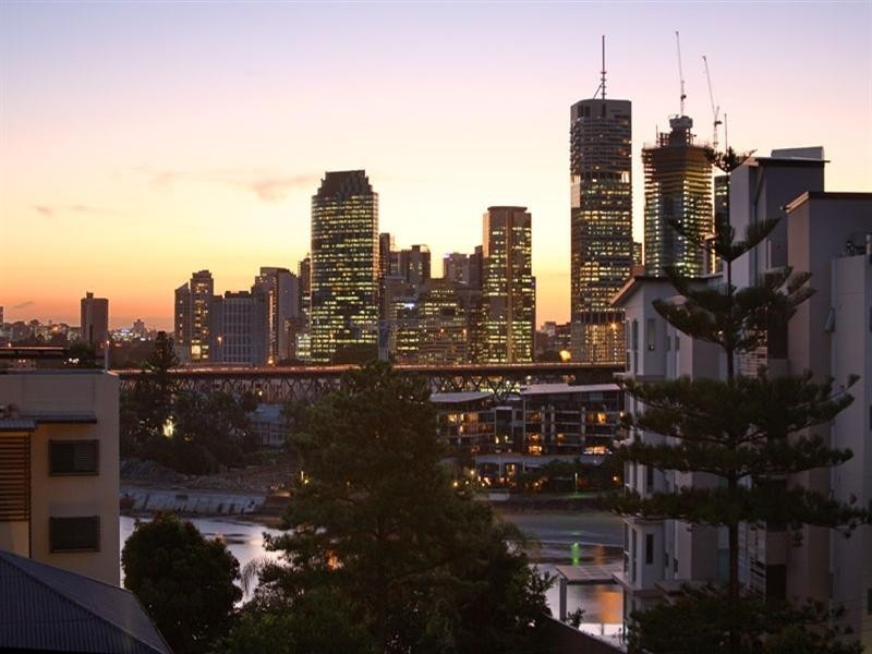 10/24 Moray Street, New Farm QLD 4005