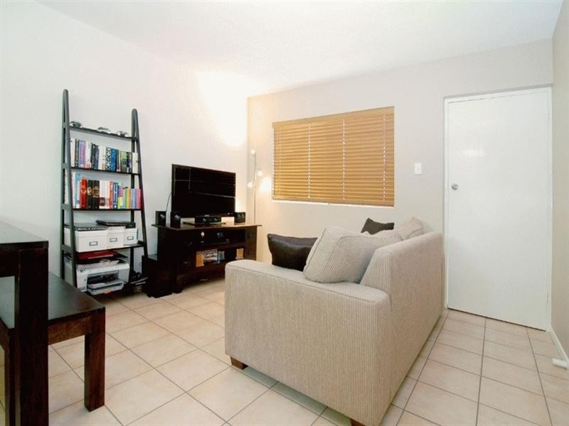 2/26 Guildford Street, Kelvin Grove QLD 4059