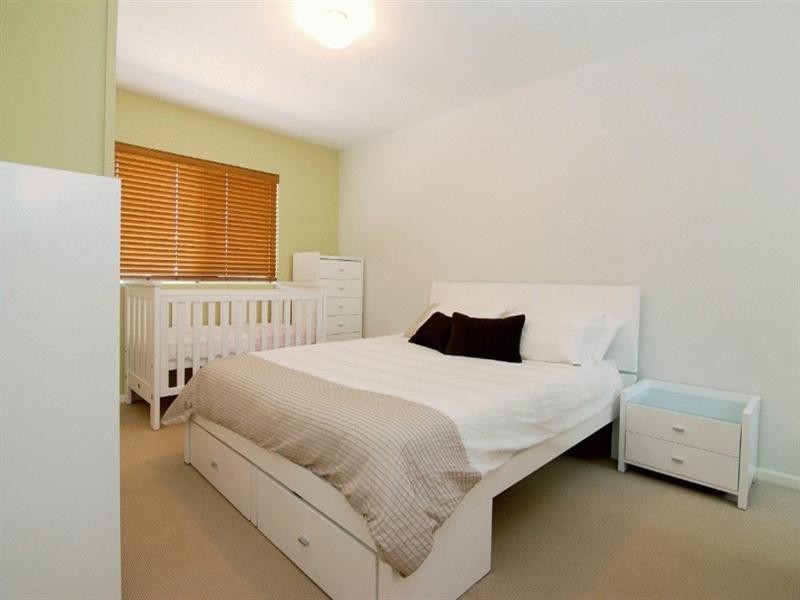 2/26 Guildford Street, Kelvin Grove QLD 4059