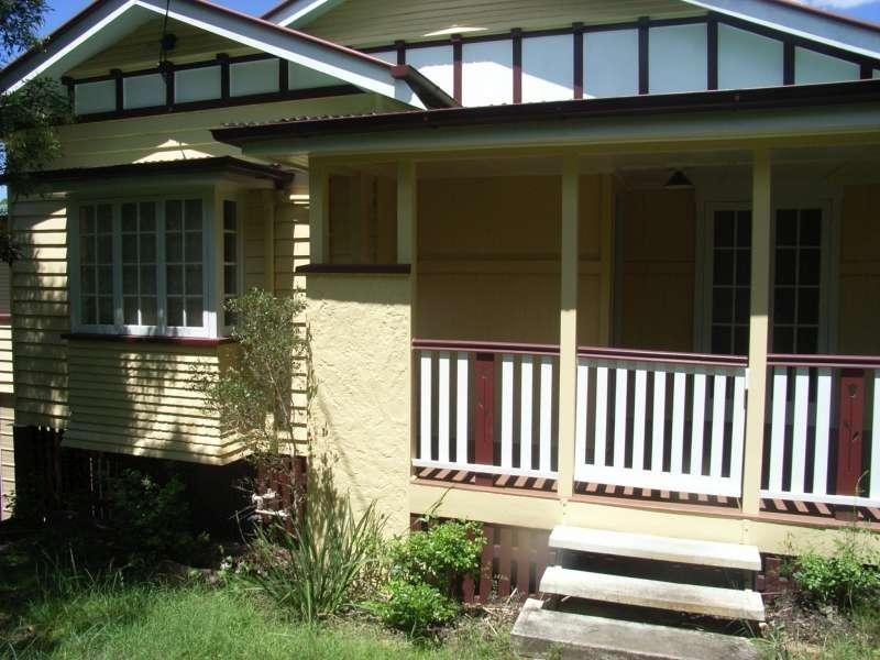 33 Atthow Avenue, Ashgrove QLD 4060