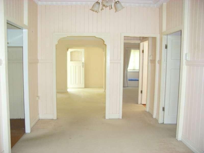 33 Atthow Avenue, Ashgrove QLD 4060