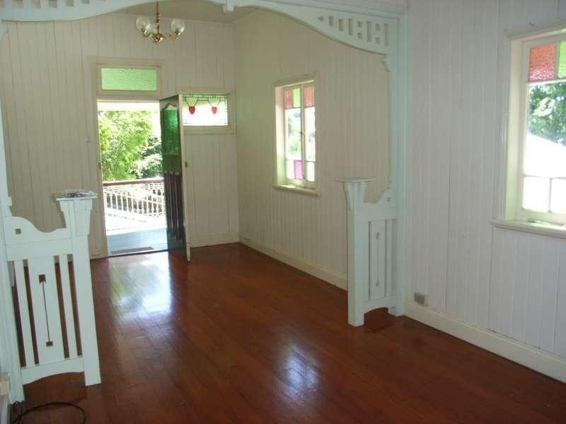 9 Pitt Street, Red Hill QLD 4059