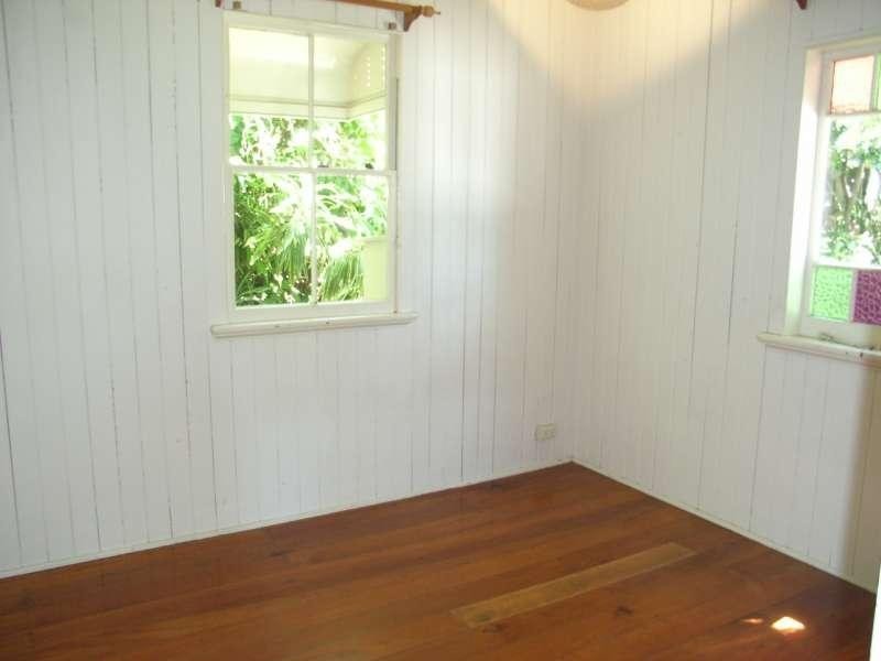 9 Pitt Street, Red Hill QLD 4059