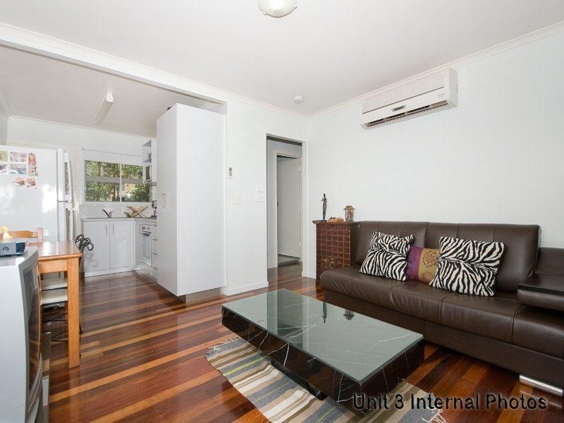 51 Bowman Parade, Bardon QLD 4065