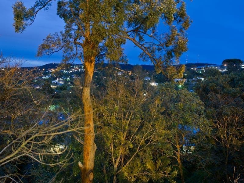 24 Macgregor Terrace, Bardon QLD 4065