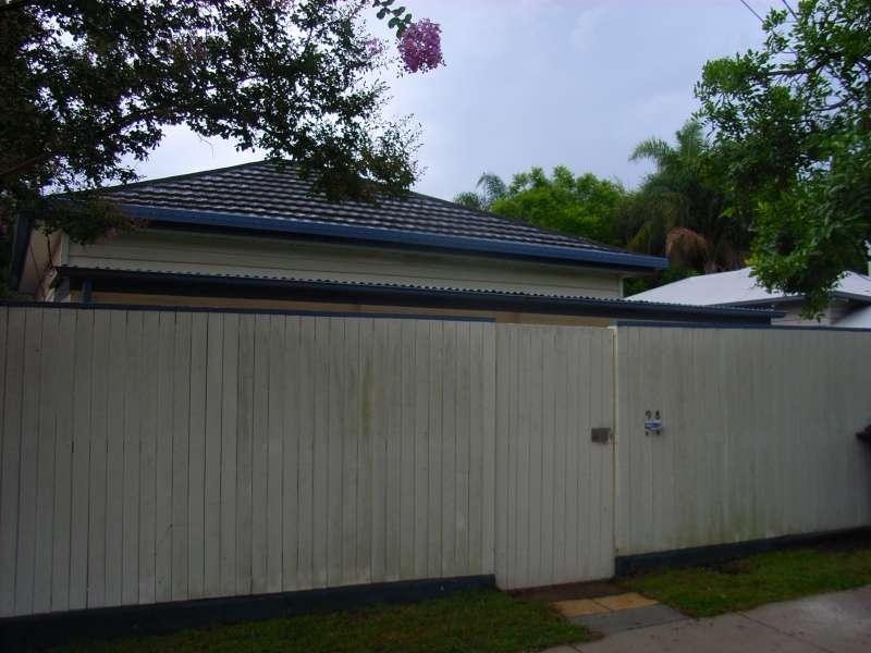 98 Cochrane Street, Red Hill QLD 4059