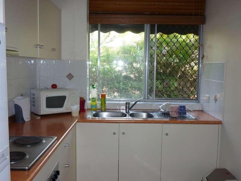 2/34 Elizabeth Street, Toowong QLD 4066