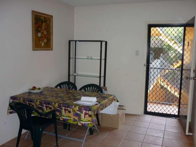 2/34 Elizabeth Street, Toowong QLD 4066