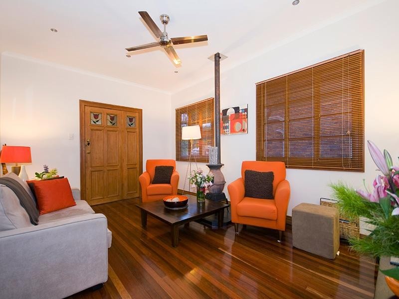 27 Rosalie Street, Bardon QLD 4065