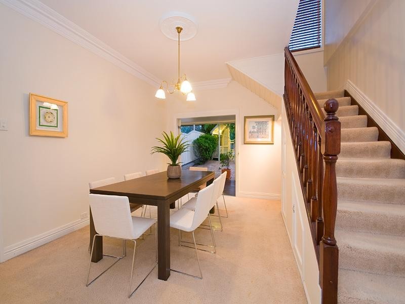 22 Carroll Street, Bardon QLD 4065