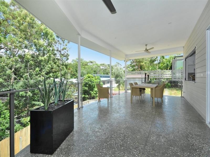 107 Leworthy Street, Bardon QLD 4065