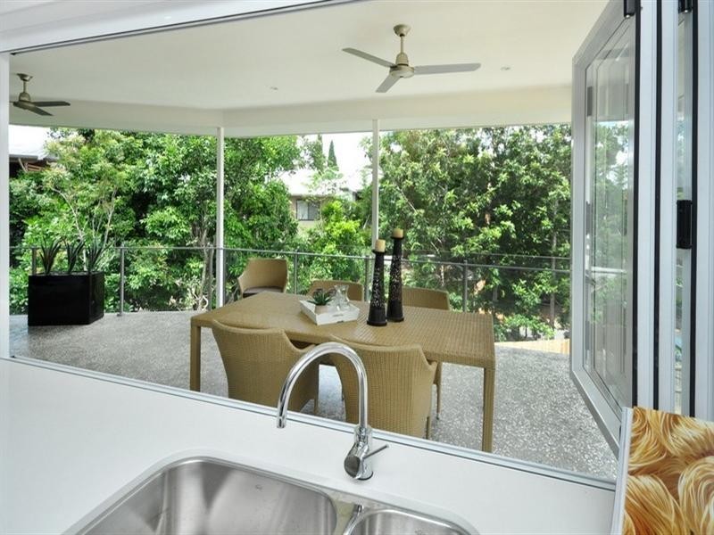 107 Leworthy Street, Bardon QLD 4065