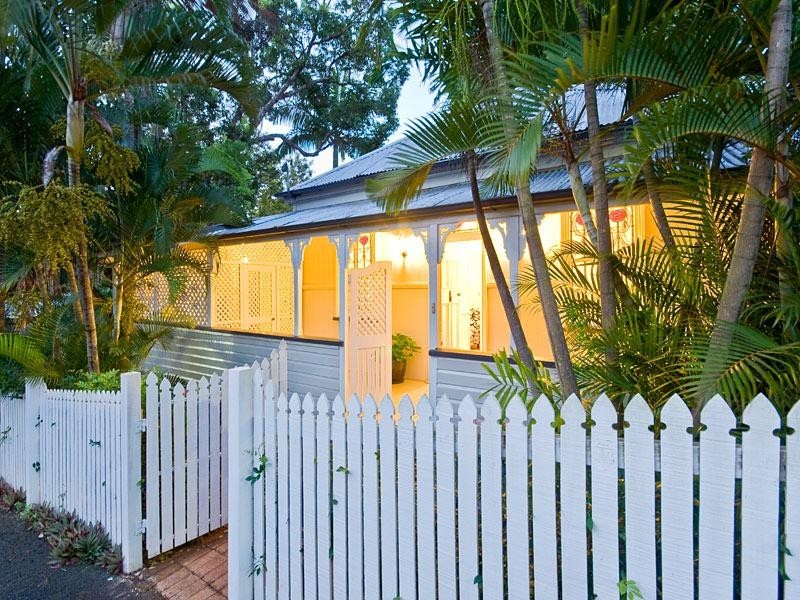 27 Ewart Street, Paddington QLD 4064