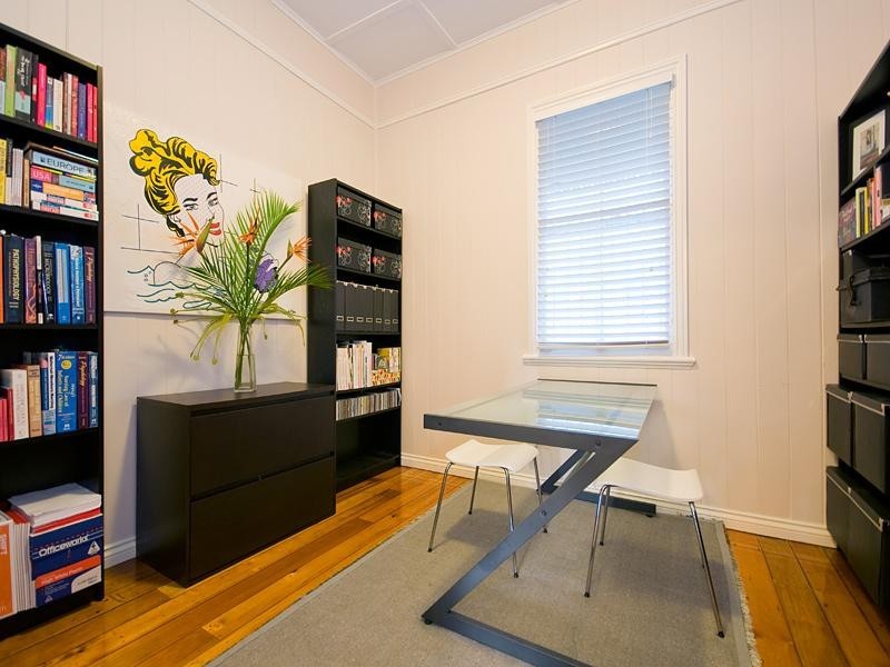 27 Ewart Street, Paddington QLD 4064