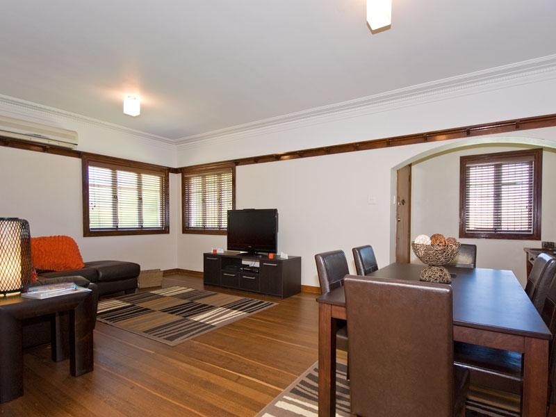 112 Grovely Terrace, Mitchelton QLD 4053