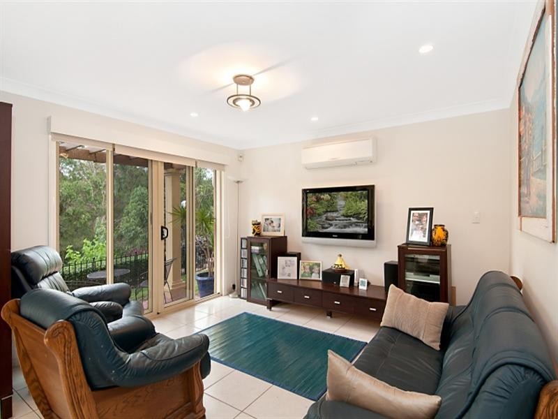 93 Ironbark Road, Chapel Hill QLD 4069