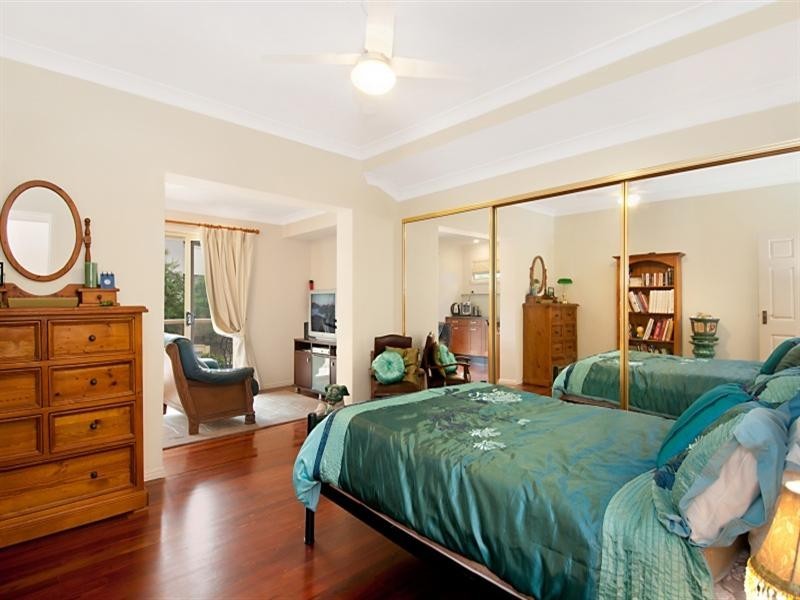 93 Ironbark Road, Chapel Hill QLD 4069