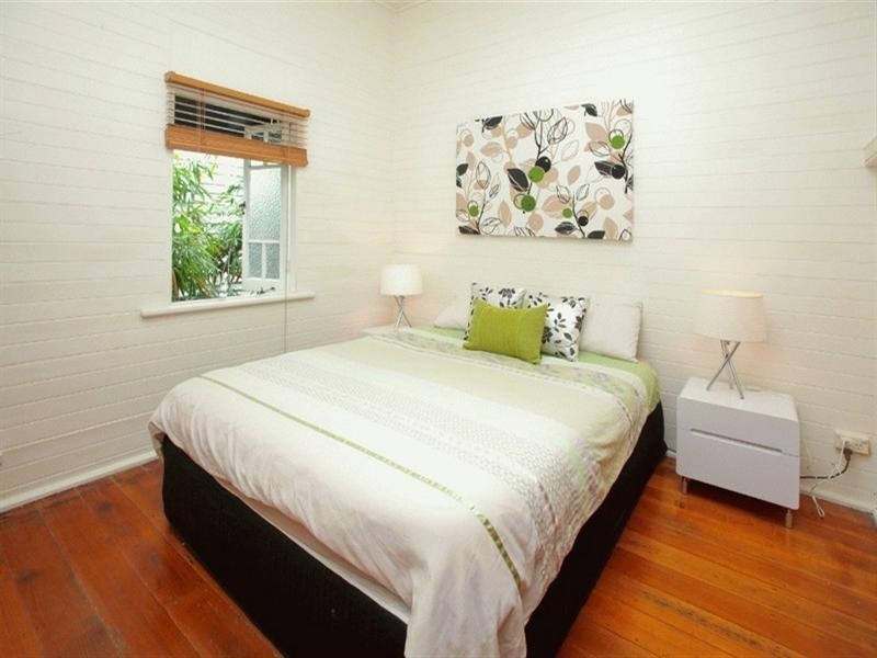 176 Merthyr Road, New Farm QLD 4005