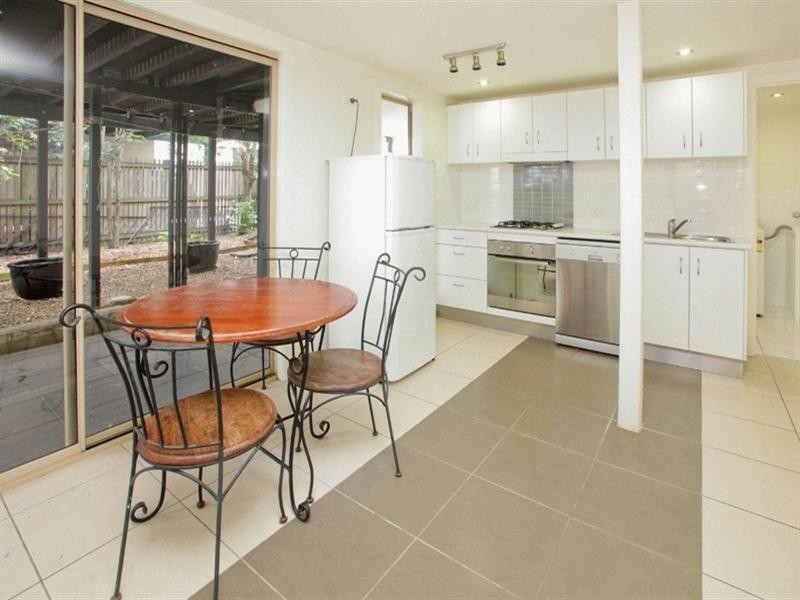 176 Merthyr Road, New Farm QLD 4005