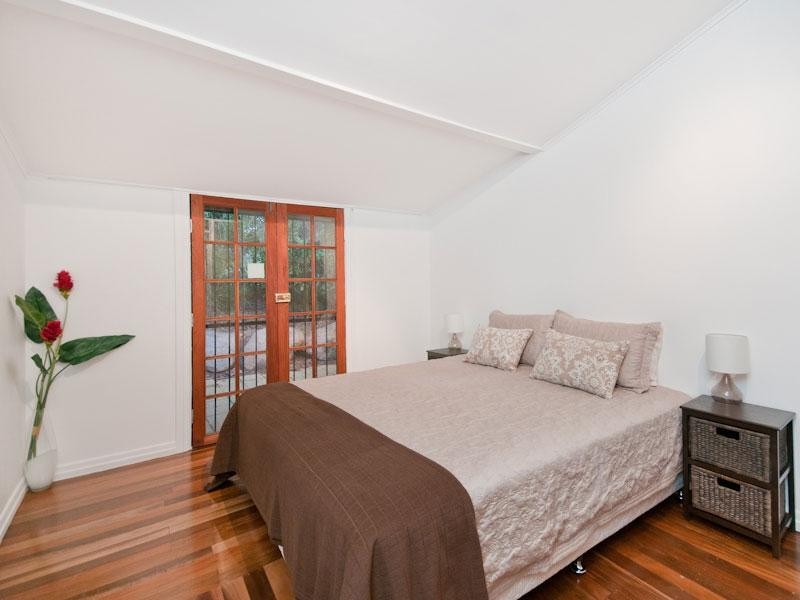 7 Carlyle Street, Red Hill QLD 4059