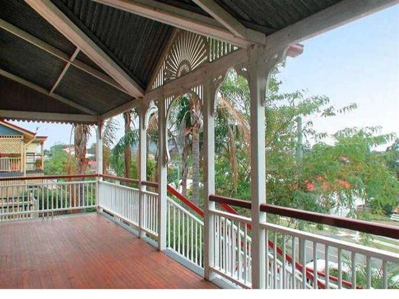 24 Coronation Street, Bardon QLD 4065