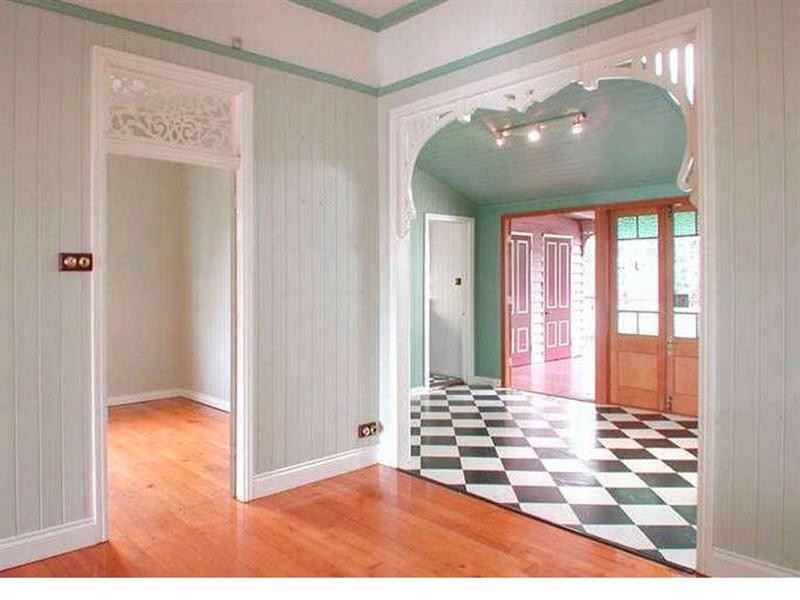 24 Coronation Street, Bardon QLD 4065