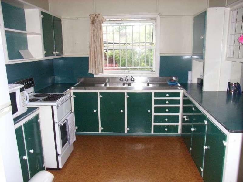 2/203 Wynnum Road, Norman Park QLD 4170