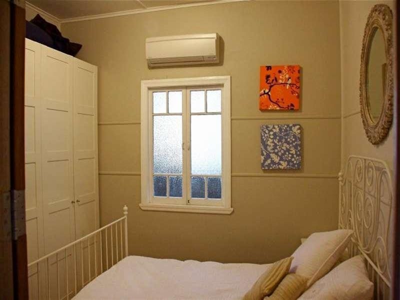 10 Wolseley Street, Paddington QLD 4064