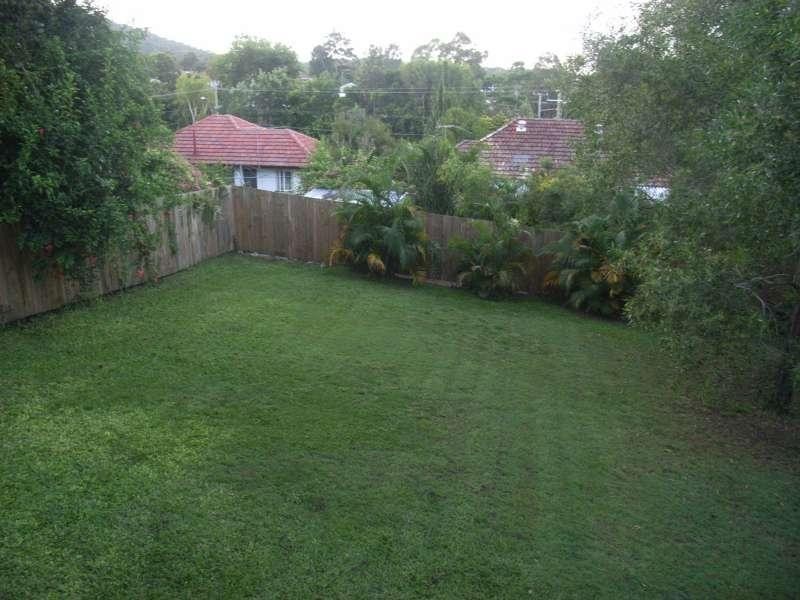 9 Philomene Drive, Ashgrove QLD 4060