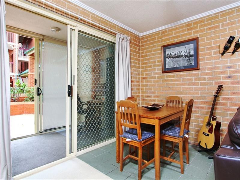 11/72 Herston Road, Kelvin Grove QLD 4059