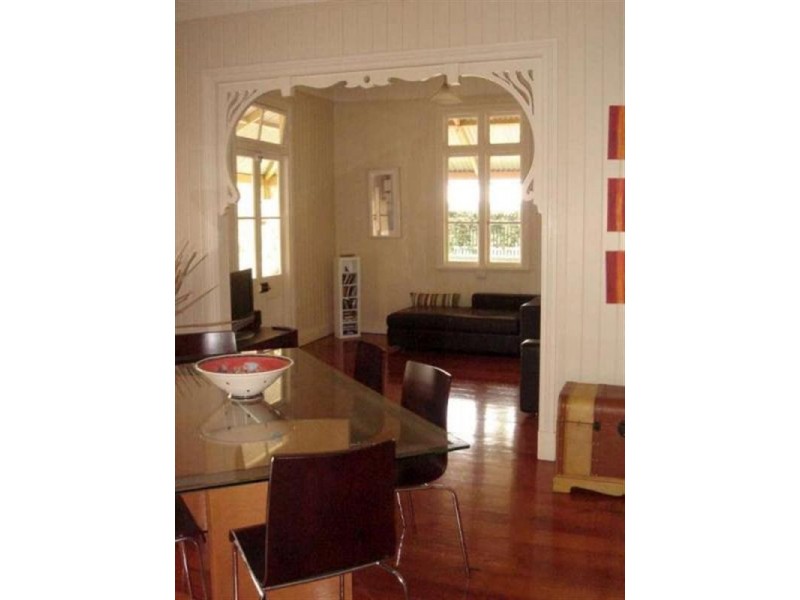 18 Kenwyn Road, Red Hill QLD 4059