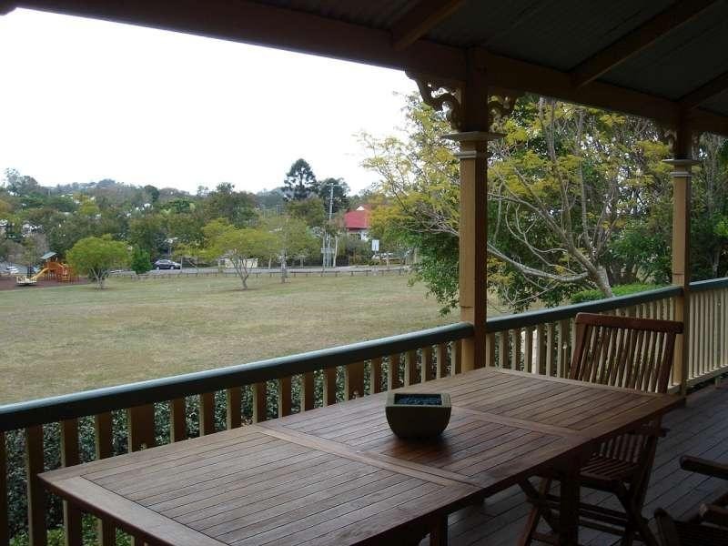 18 Kenwyn Road, Red Hill QLD 4059