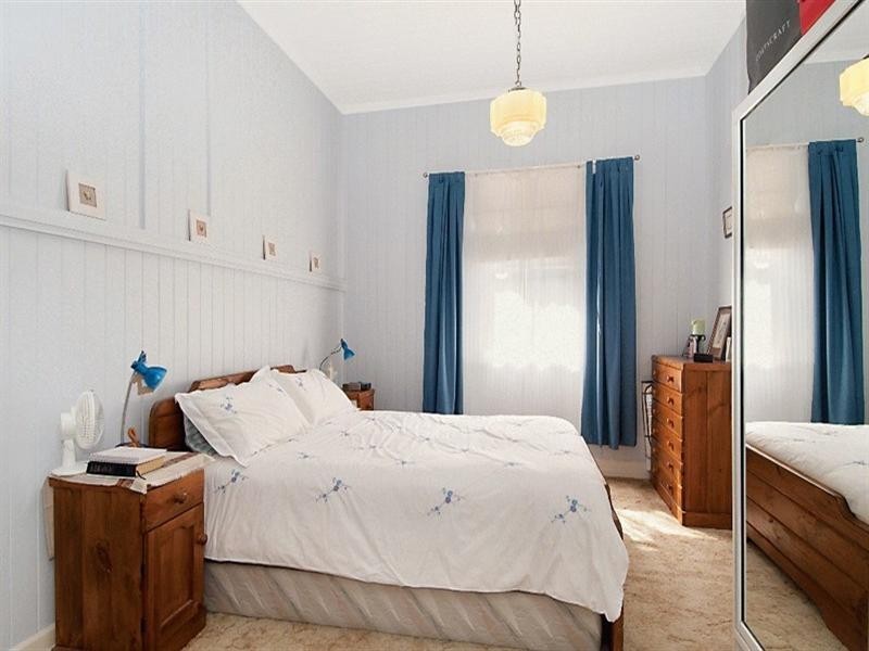 3 Guildford Street, Kelvin Grove QLD 4059