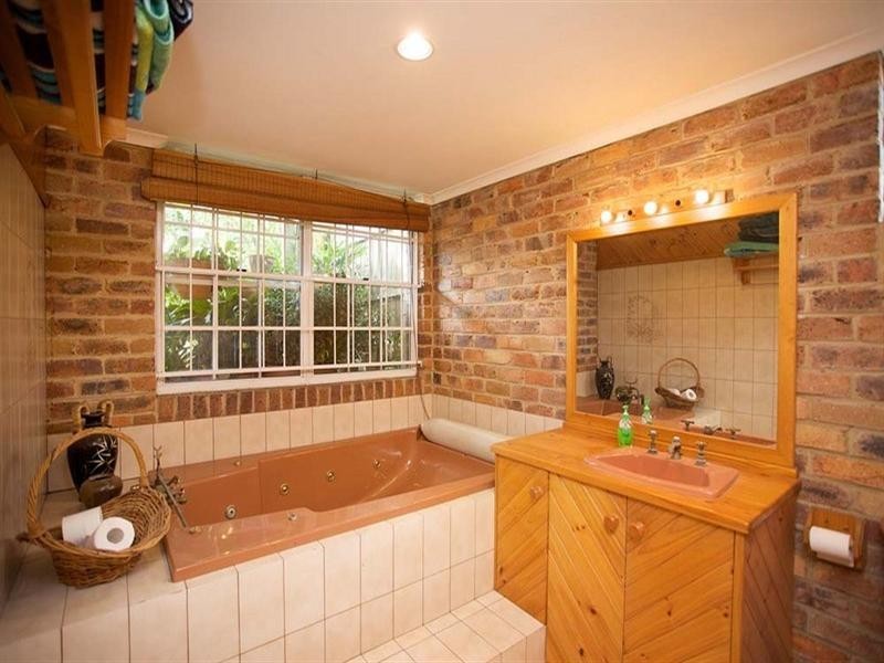 57 Heussler Terrace, Milton QLD 4064