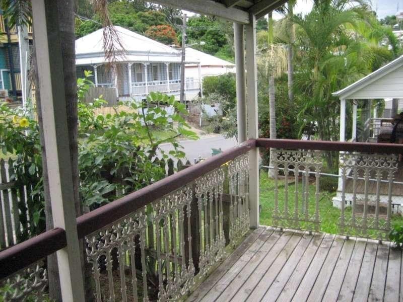 42 Vale Street, Kelvin Grove QLD 4059