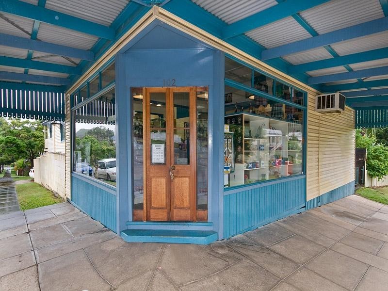 102 Lower Cairns Terrace, Red Hill QLD 4059