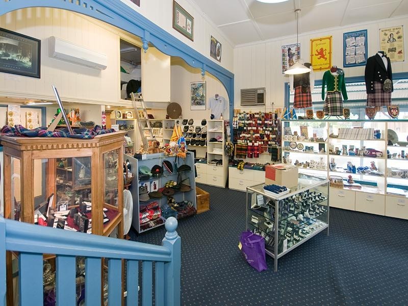 102 Lower Cairns Terrace, Red Hill QLD 4059