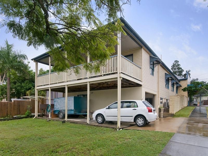 102 Lower Cairns Terrace, Red Hill QLD 4059