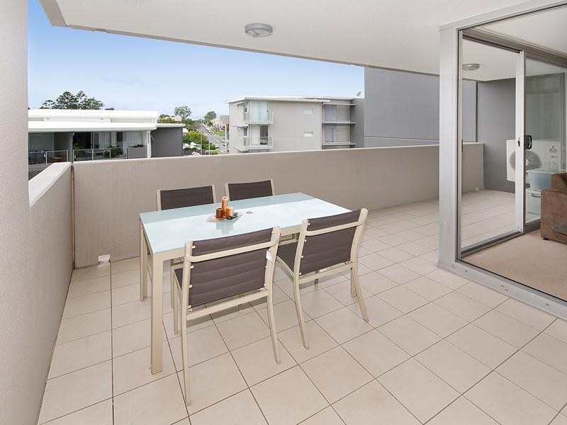 49/95 Clarence Road, Indooroopilly QLD 4068