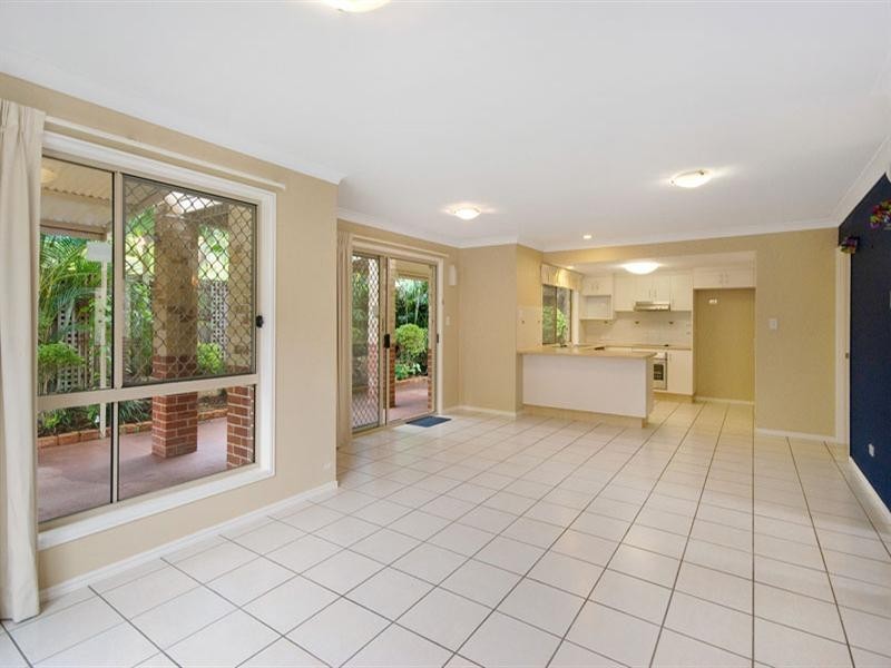 5 Boyland Street, Seventeen Mile Rocks QLD 4073