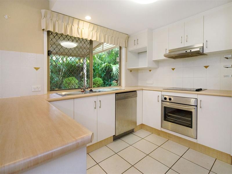 5 Boyland Street, Seventeen Mile Rocks QLD 4073