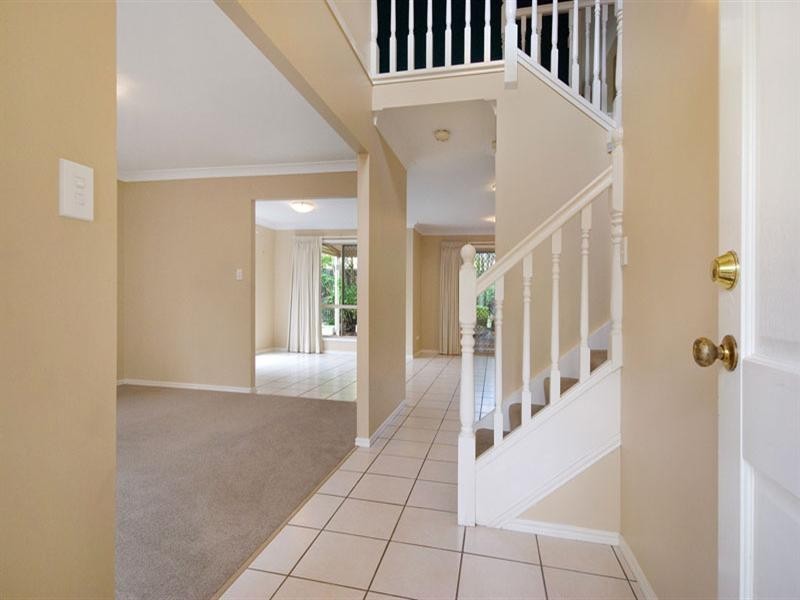 5 Boyland Street, Seventeen Mile Rocks QLD 4073