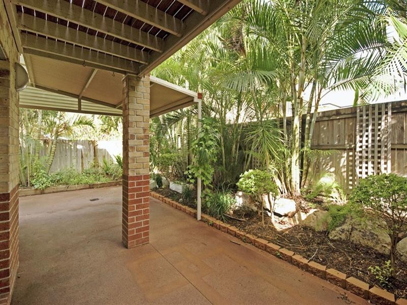 5 Boyland Street, Seventeen Mile Rocks QLD 4073
